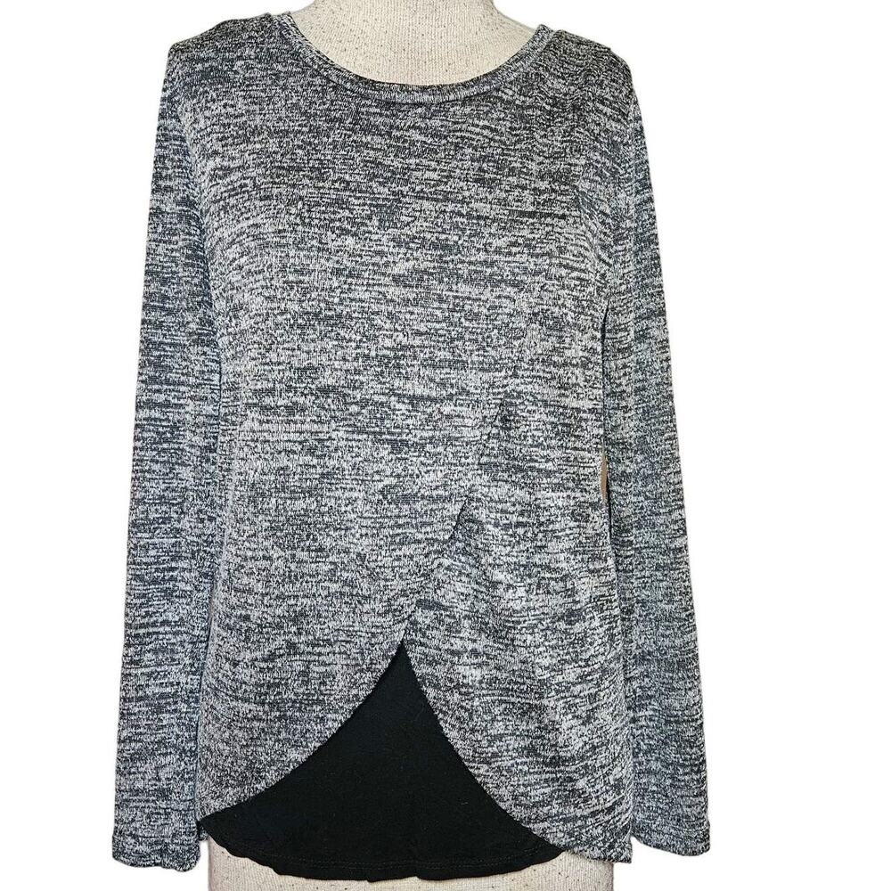 Gray Lightweight Maternity Sweater Size Medium